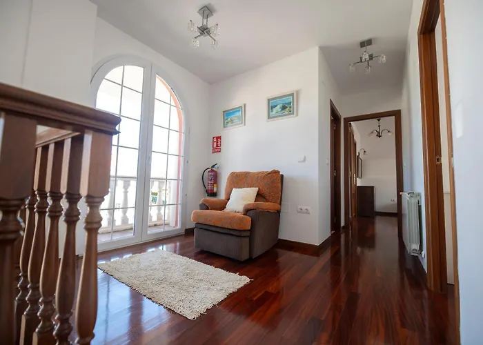 Grande En Soto De La Marina Prázdninový dům *