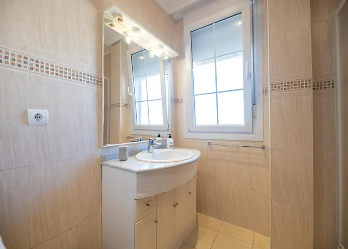 Holiday home Grande En Soto De La Marina